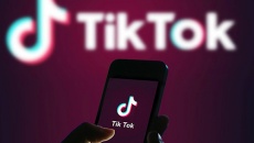 《tiktok》怎么看18模式