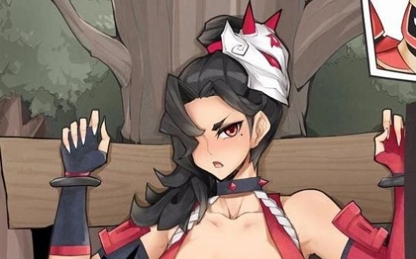 《王者荣耀》阿珂被小兵挂在树上的照片完整版