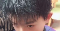 《快手》的视频怎么去除快手号