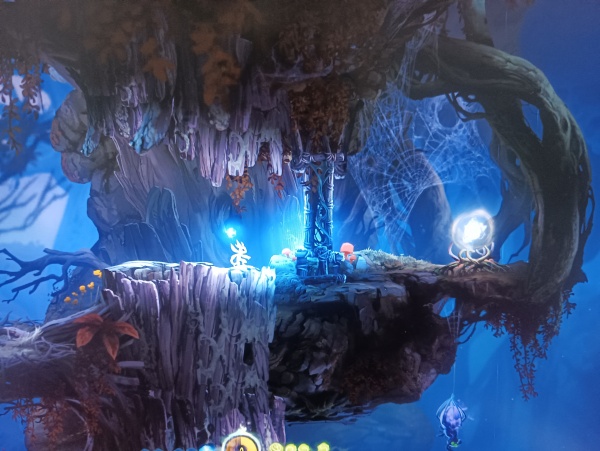 《奥日与黑暗森林》终极版空洞树林能量核心怎么拿